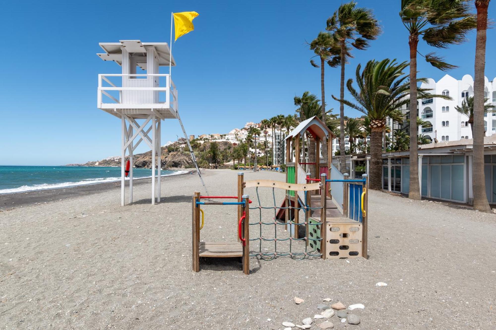 Renovated Apartment On Beachside With Pool Nerja Ngoại thất bức ảnh